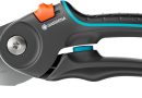 Gardena Sécateur de jardin PremiumCut Pro: coupe en dérivation, pour bois frais, diamètre de coupe 24 mm, poignées ergonomiques, lames PowerCoating, fabriqué en Allemagne (12251-20) – Le détail qui change tout au quotidien