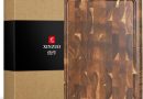 XINZUO Grande Planche à Découper Bois d&rsquo;Acacia-Épaisses Tranchoir Planchette de Cuisine-Fabriquée à la Main en Bois End Grain-Utilisable des Deux Côtés-avec Pieds Antidérapants,Poignées Latérales – Le détail qui change tout au quotidien