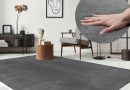 the carpet Relax Tapis Moderne à Poils Courts et Moelleux, Dessous antidérapant, Lavable à 30 degrés, Super Doux, Aspect Fourrure, Anthracite, 80 x 150 cm – Le détail qui change tout au quotidien